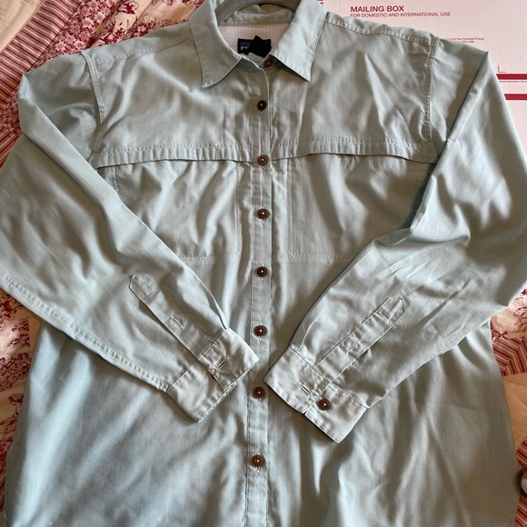 Patagonia button down Shirt - Hiking, Fishing  women’s sz M - Picture 7 of 8